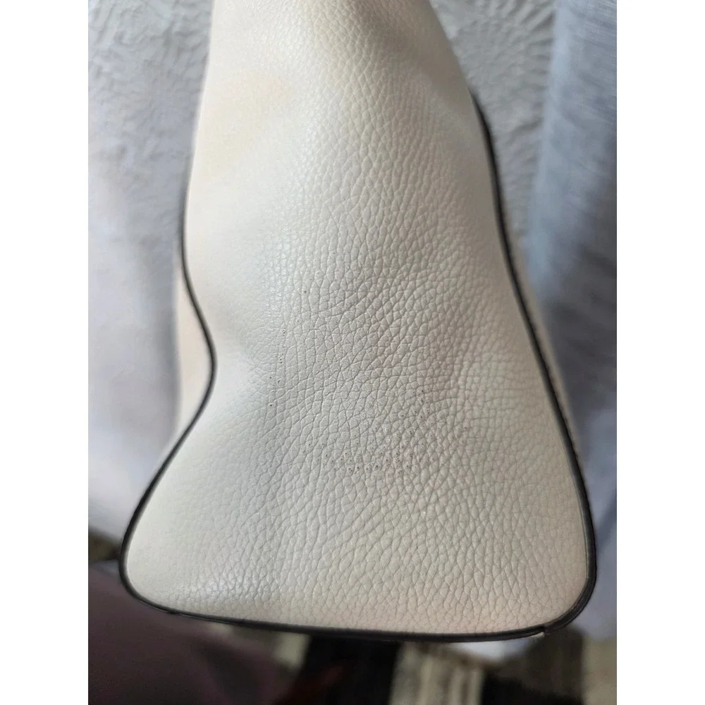 Coach Turnlock Chain Tote 27 Womens Medium Chalk White Good Leather Bag 57107